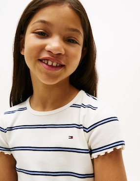 Playera Tommy Hilfiger manga corta para niña