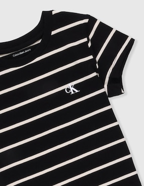 Set Playera Calvin Klein manga corta para niña