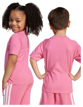 Playera Adidas Essentials manga corta para infantil